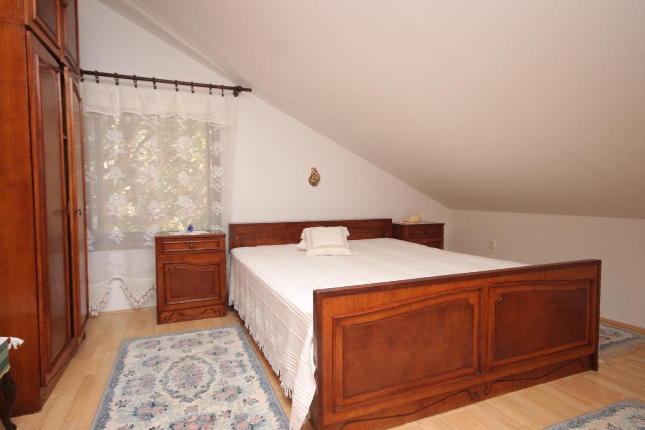 Apartments And Rooms With Parking Space Cunski, Losinj - 2498 Dış mekan fotoğraf